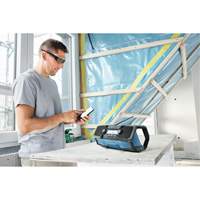 Radio de chantier compacte avec Bluetooth 5.0, Lithium-ion, 18 V The Estey Group