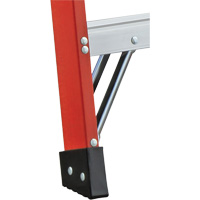 6600 AA Series Industrial Extra Heavy-Duty 2-Way Stepladders, Fibreglass, 375 lbs. Capacity, 4' The Estey Group